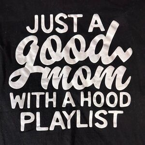 XL Black cotton short sleeve tshirt with iron on decal